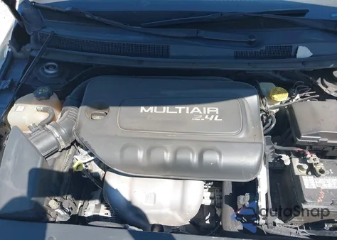 2016 Chrysler 200 S из США, поврежденный, VIN 1C3CCCBB0GN178741